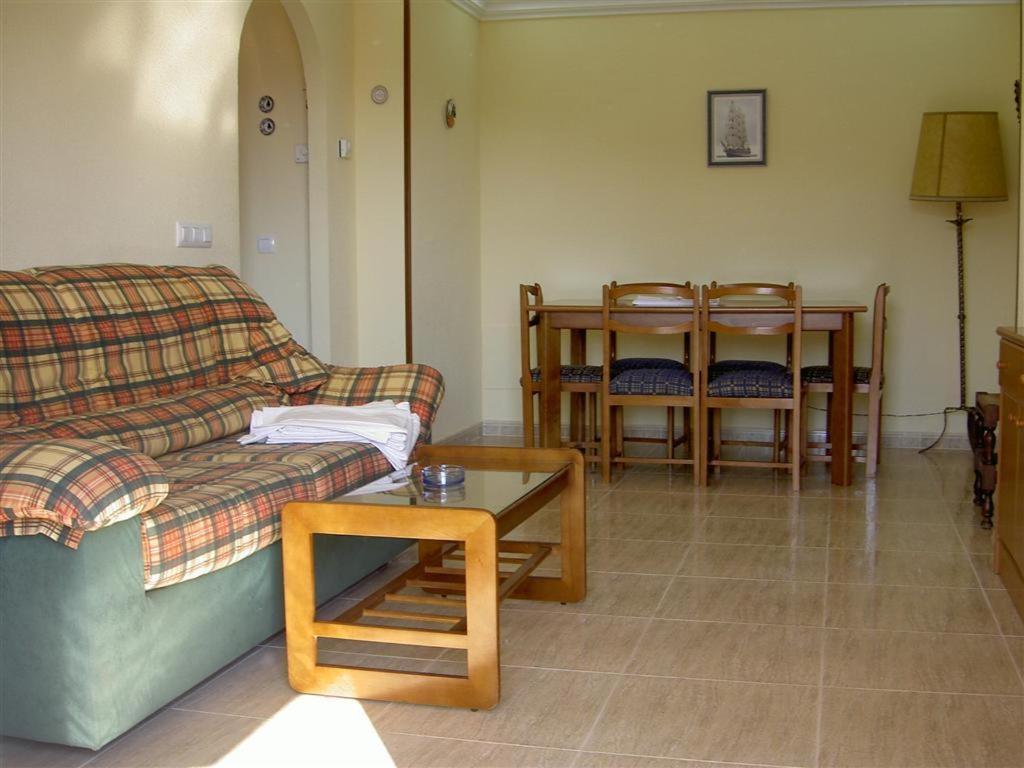 Apartamentos Turisticos Puerto Tomas Maestre La Manga del Mar Menor Exterior foto